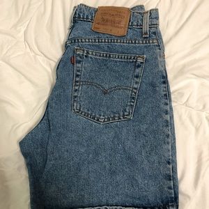 Levi’s denim shorts